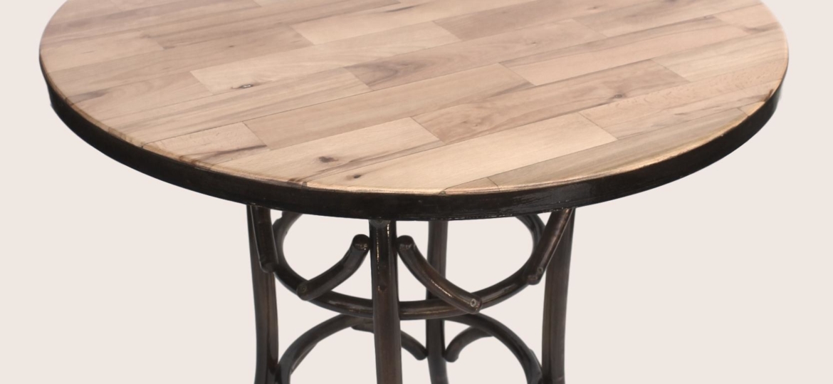 Dinner Table natural wood buk